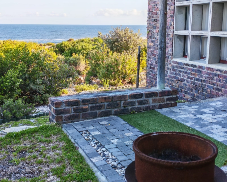 4 Bedroom Property for Sale in Bettys Bay Western Cape